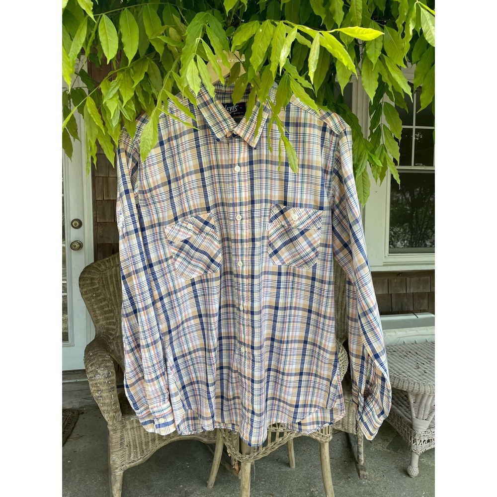Karnet Creative Upcycled Embroidery Vintage 70s Levis Snap Button Down